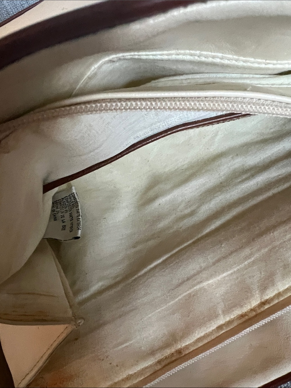VINTAGE DELLA PRIMA HANDBAG - Picture 8 of 8